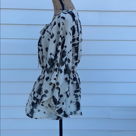 Charming Charlie blouse L - Picture 3 of 6